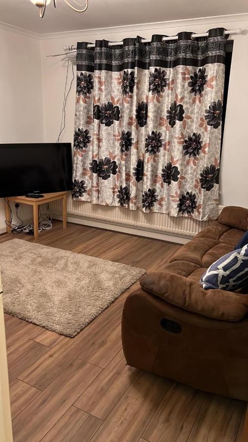 Smalinz Homes Finchley Londres Extérieur photo